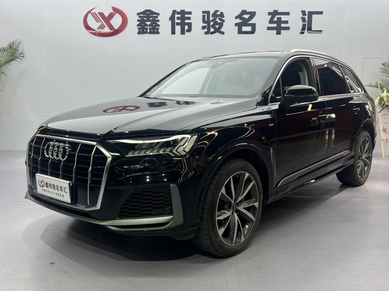 Audi Q7, 2023 — купить в Перми под ключ