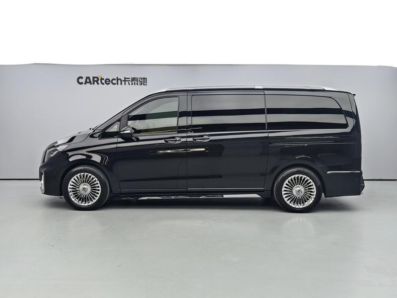 Mercedes-Benz V-Class, 2022 — фото 3 из 12