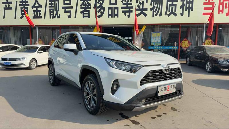 Toyota RAV4, 2024 — фото 3 из 12