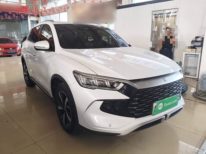 BYD Song Pro Hybrid, 2024 — фото 4 из 9