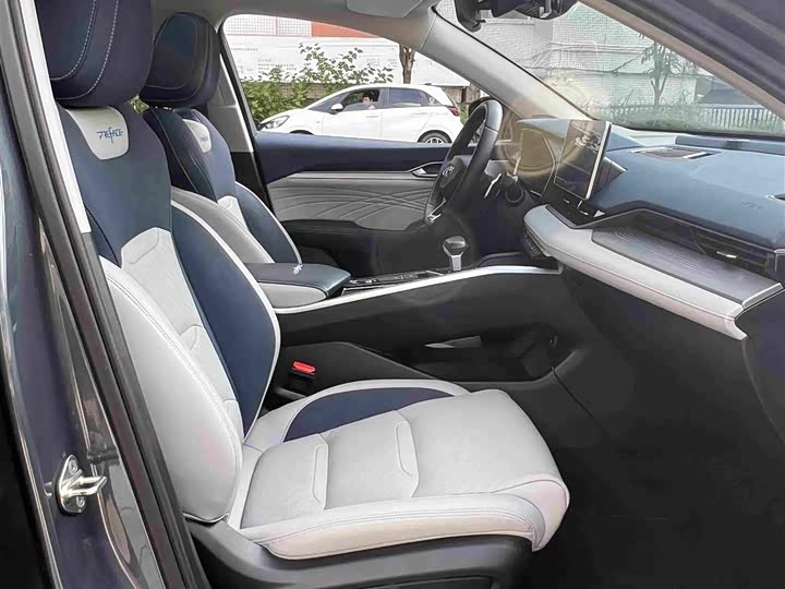 Geely Preface, 2021 — фото 9 из 9