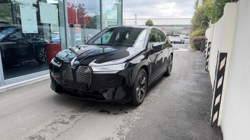 BMW iX, 2025 — купить в Смоленске под ключ