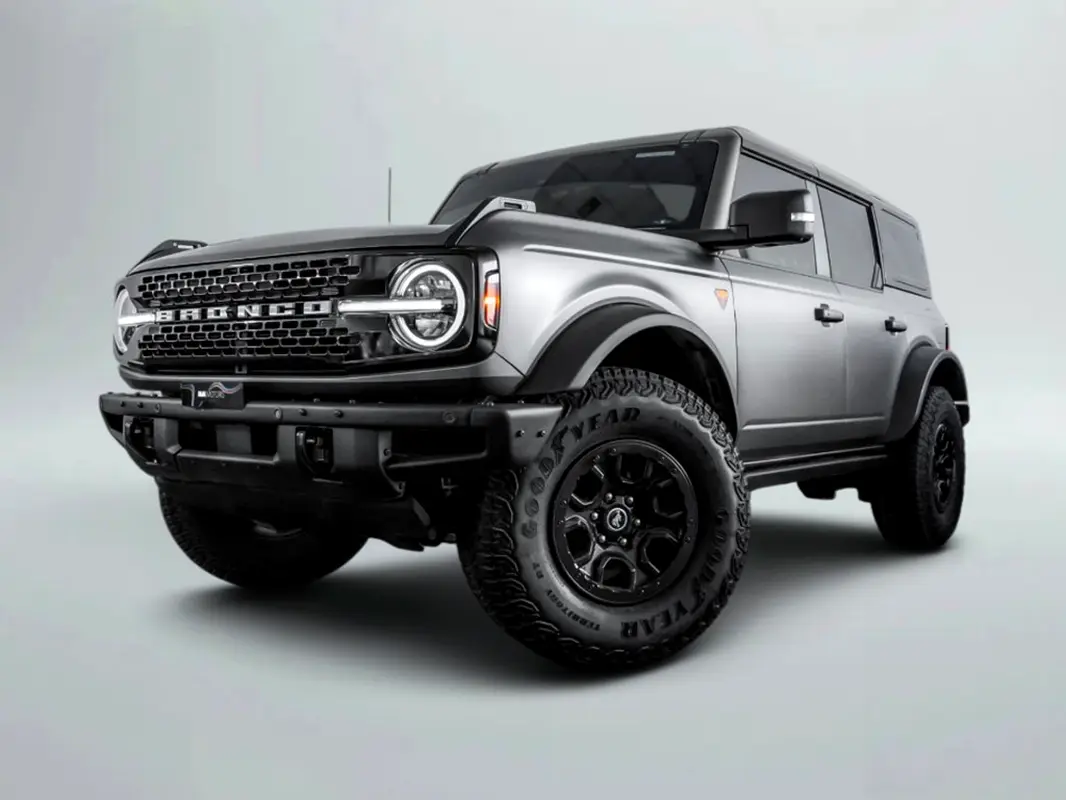 Ford Bronco, 2025 — фото 5 из 10