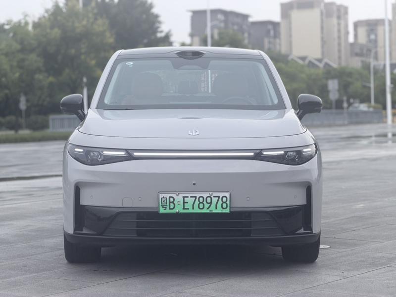 Leapmotor C10, 2025 — фото 2 из 9