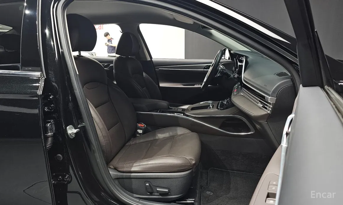 Hyundai Grandeur, 2021 — фото 10 из 12