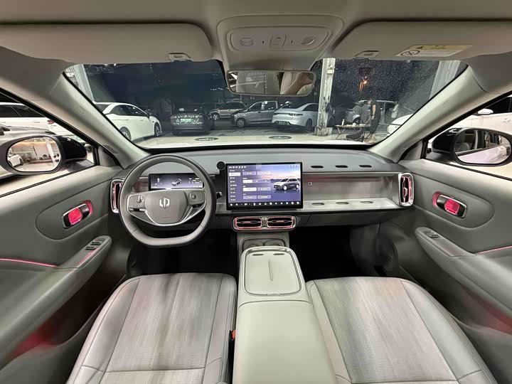 Leapmotor B10, 2025 — фото 7 из 9