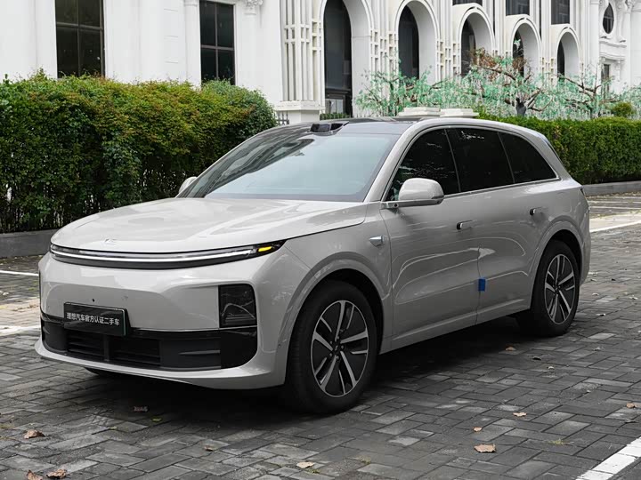 LiXiang L6, 2025 — купить в Санкт-Петербурге под ключ