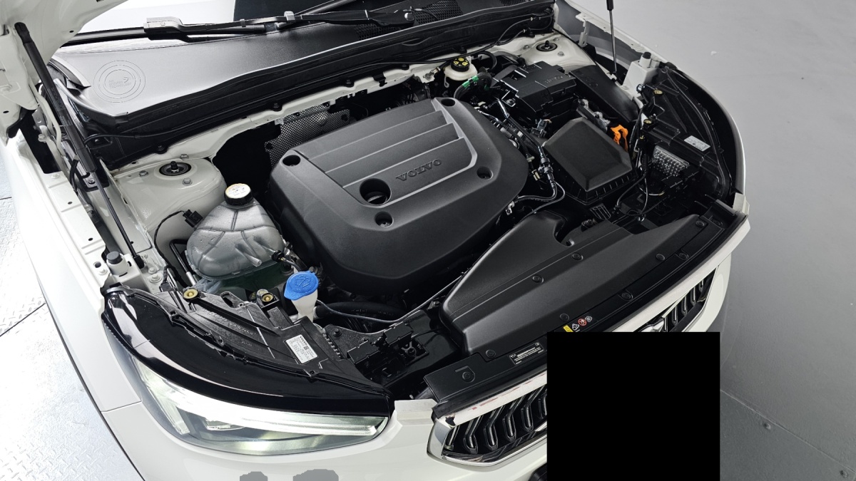 Volvo XC40, 2024 — фото 6 из 12