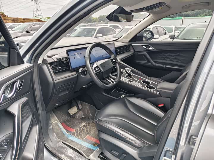 Roewe RX5 Hybrid, 2022 — фото 4 из 9