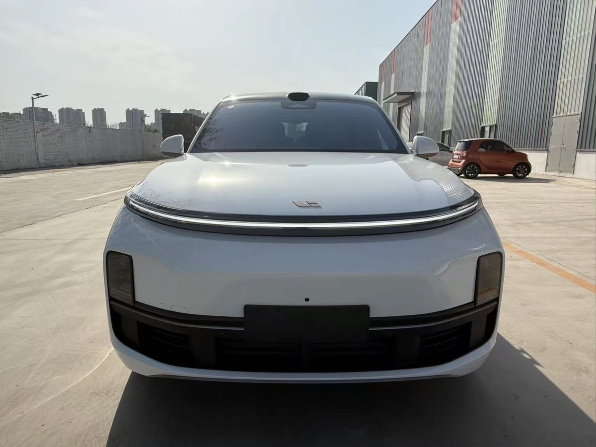Lixiang L9, 2025