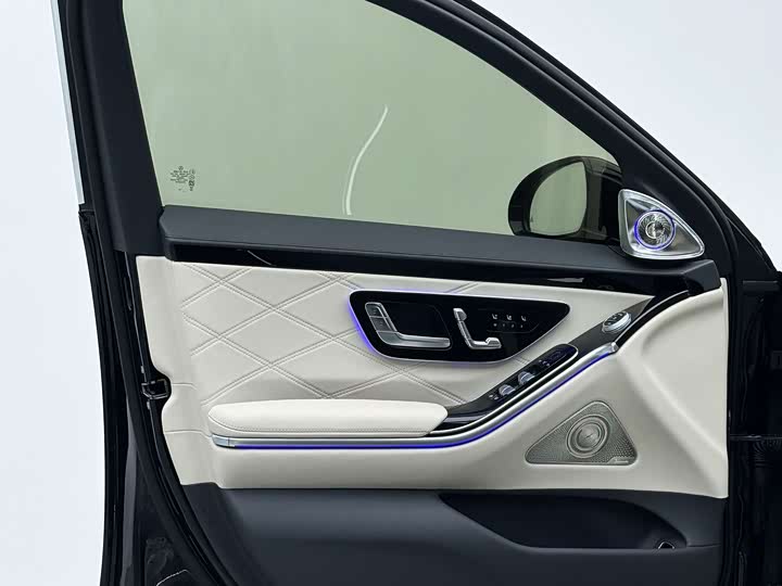 Mercedes-Benz Maybach S-Class, 2024 — фото 9 из 9
