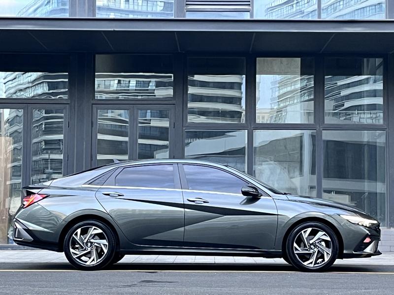 Hyundai Elantra N line, 2025 — фото 6 из 12