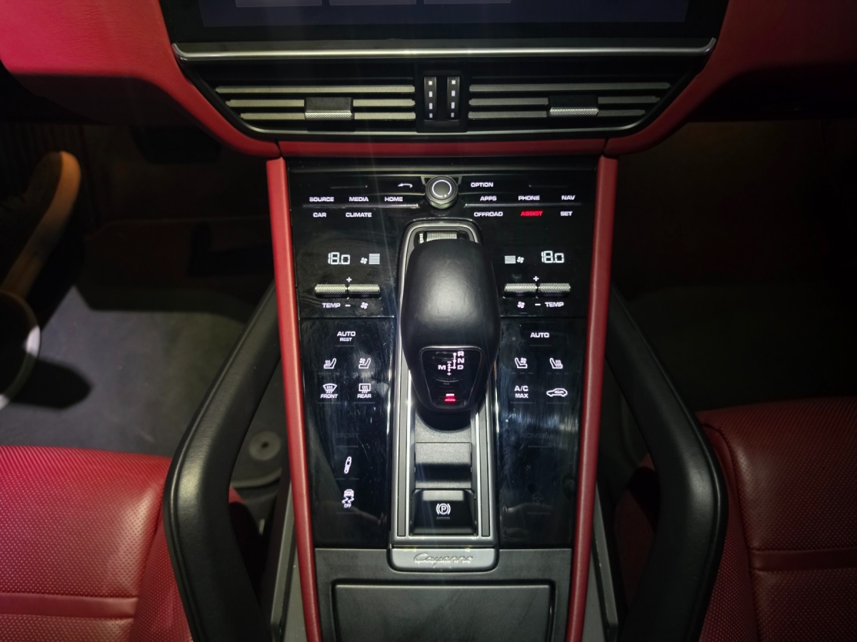 Porsche Cayenne, 2022 — фото 11 из 12
