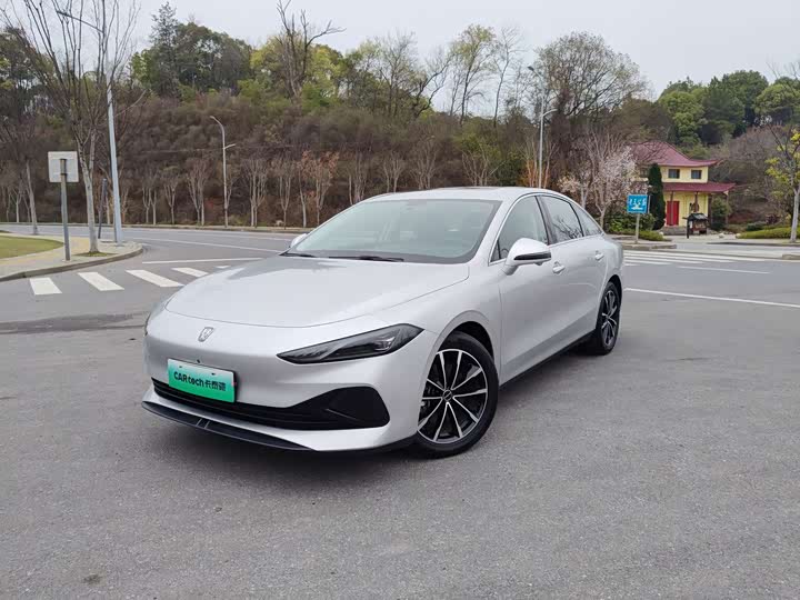 Roewe D7, 2024 — купить в Калуге под ключ