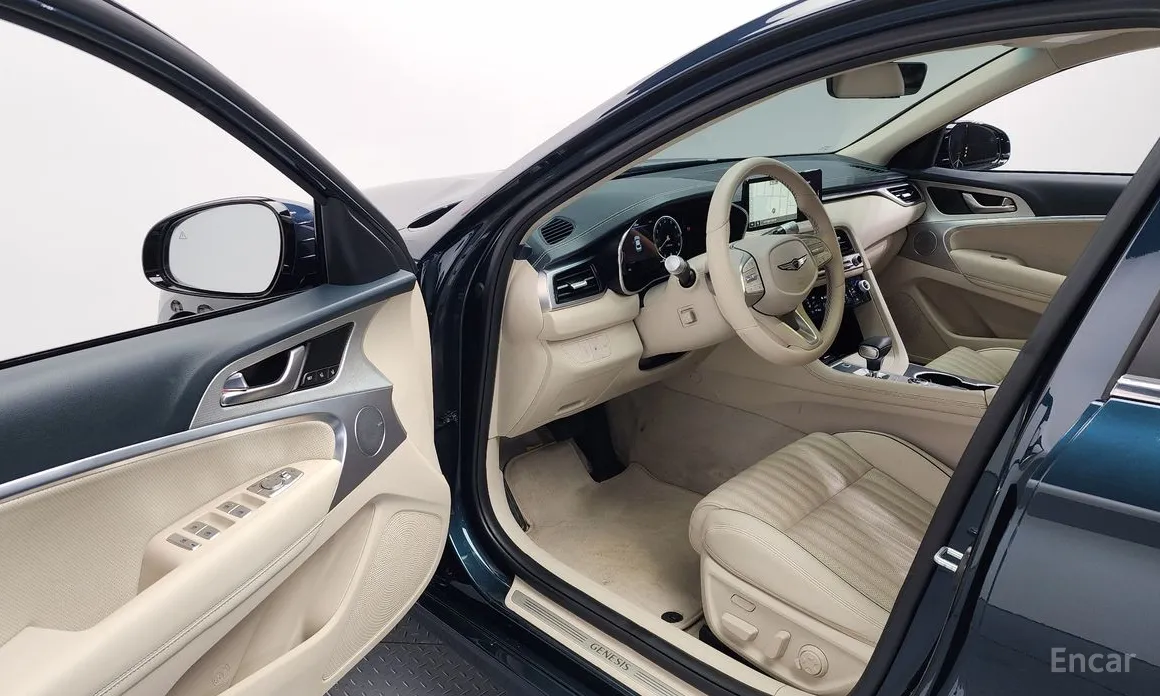 Genesis G70, 2023 — фото 10 из 12