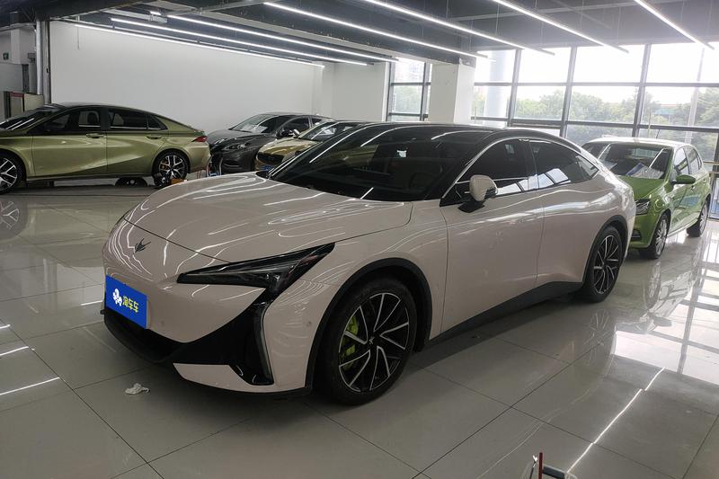 BAIC Arcfox Alpha S5, 2024 — купить в Ульяновске под ключ