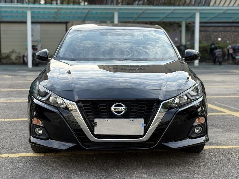 Nissan Teana, 2022 — фото 2 из 10