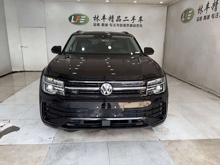 Volkswagen Teramont X, 2024 — фото 2 из 9