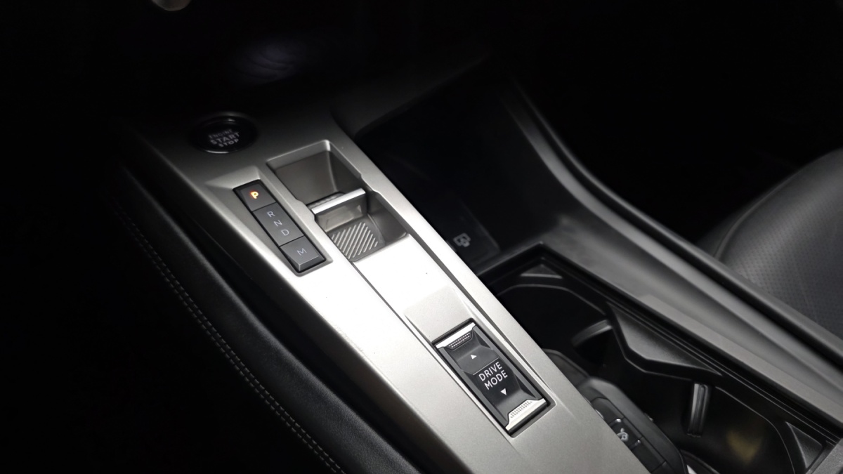 Peugeot 408, 2023 — фото 8 из 12