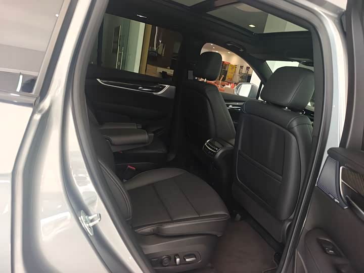 Cadillac XT6, 2024 — фото 9 из 9