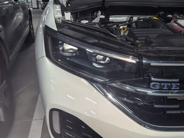 Volkswagen Tayron GTE Hybrid, 2024 — фото 7 из 9