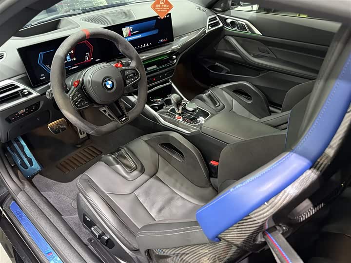 BMW M4, 2025 — фото 6 из 9
