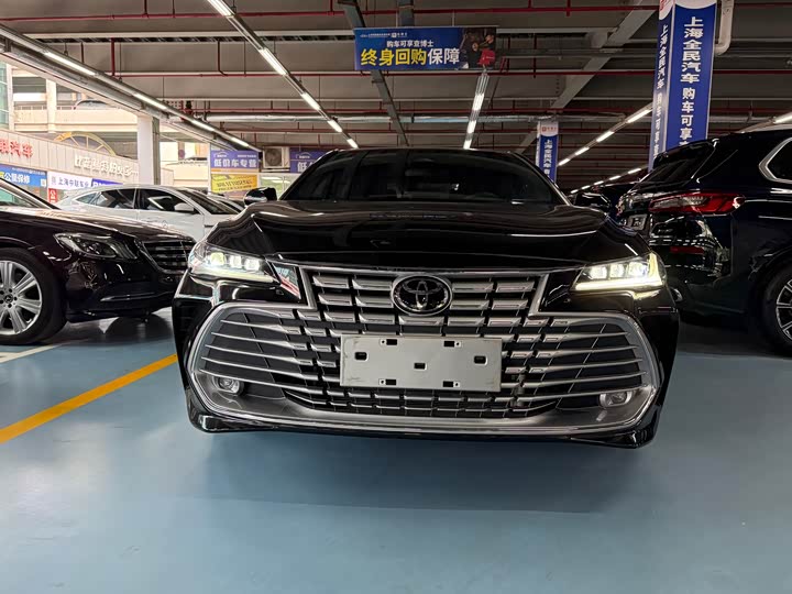 Toyota Avalon, 2024 — фото 2 из 9