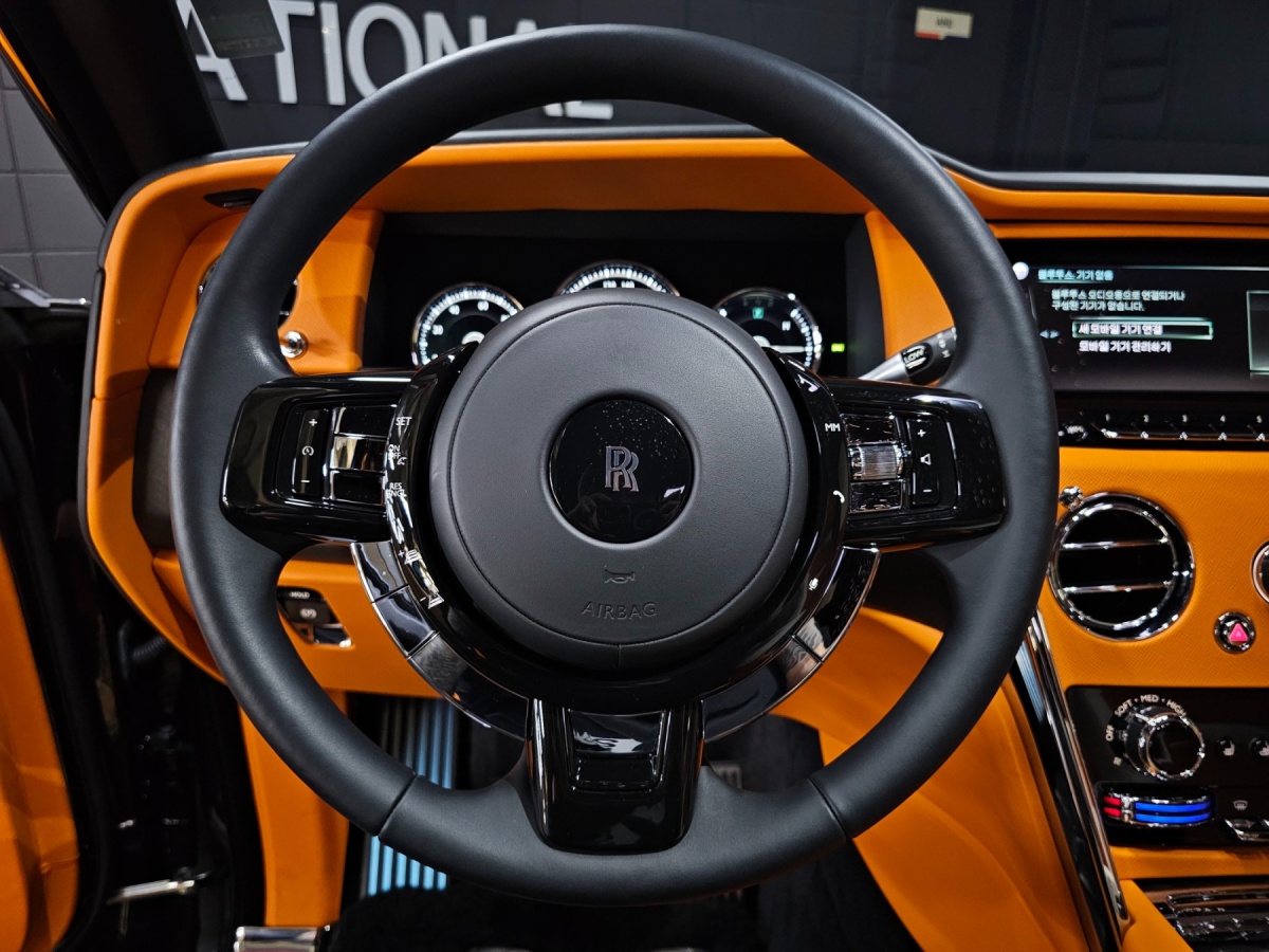 Rolls-Royce Cullinan, 2023 — фото 12 из 12