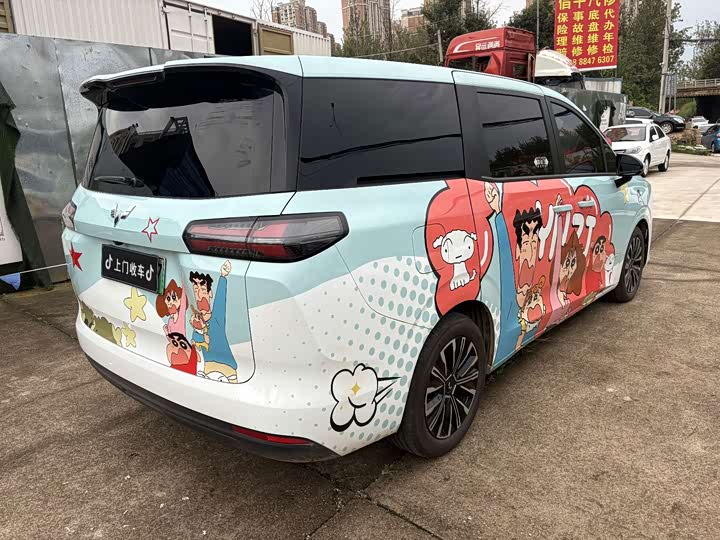 Wuling Starlight 730 Hybrid/EV, 2025 — фото 9 из 9