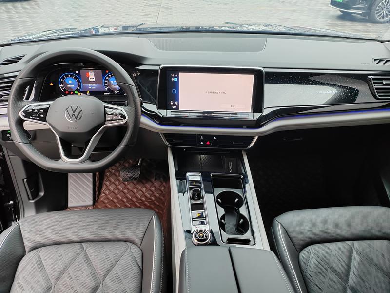 Volkswagen Teramont Pro, 2025 — фото 8 из 12