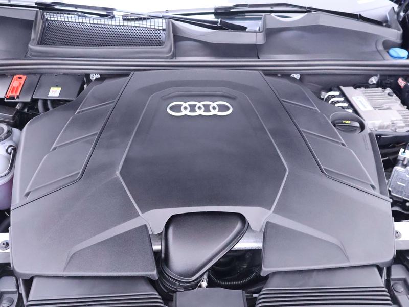 Audi Q8, 2022 — фото 8 из 12
