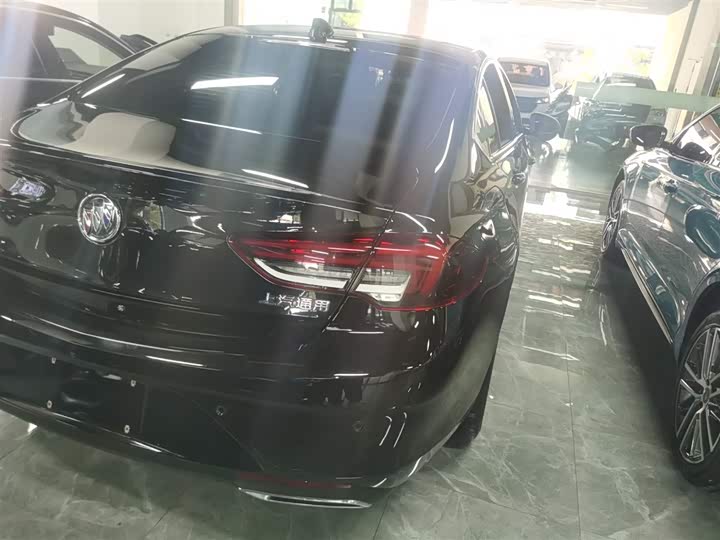 Buick Regal, 2023 — фото 8 из 9