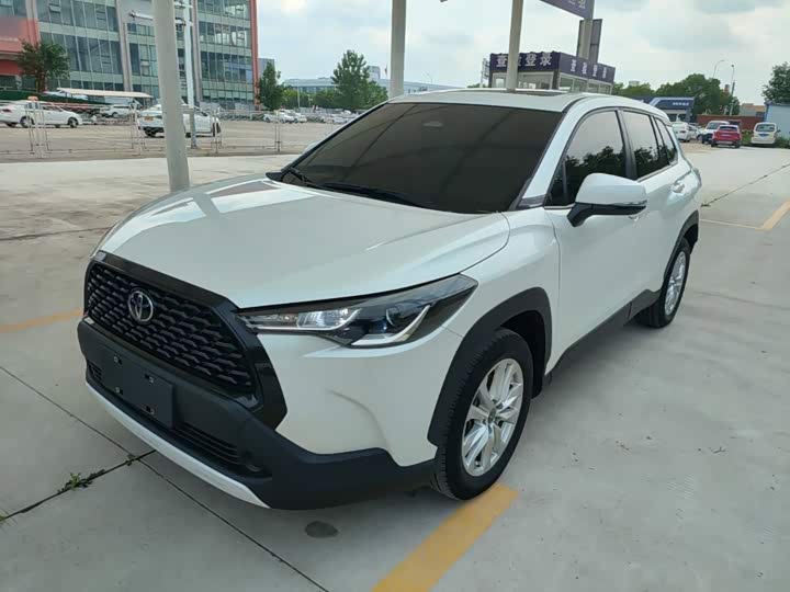Toyota Corolla Cross, 2023 — фото 2 из 9