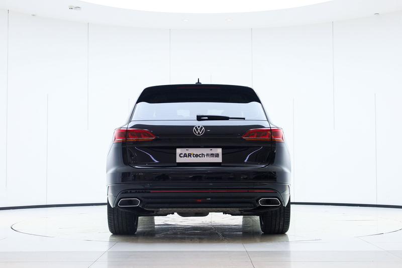 Volkswagen Touareg, 2024 — фото 6 из 12