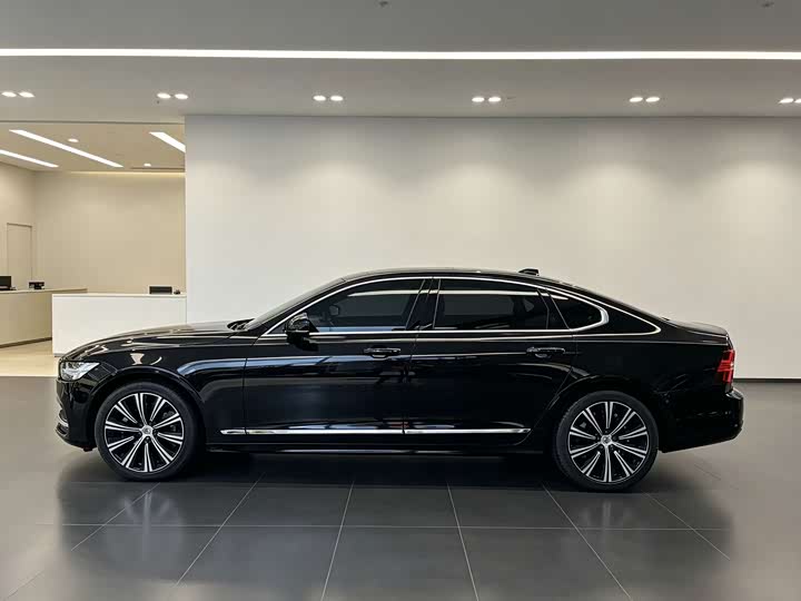 Volvo S90, 2024 — фото 7 из 9