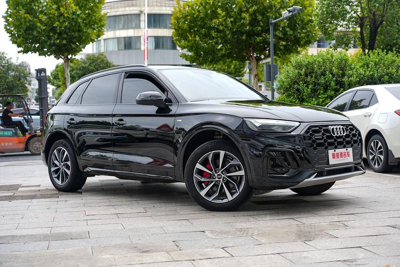 Audi Q5L, 2024 — фото 3 из 11