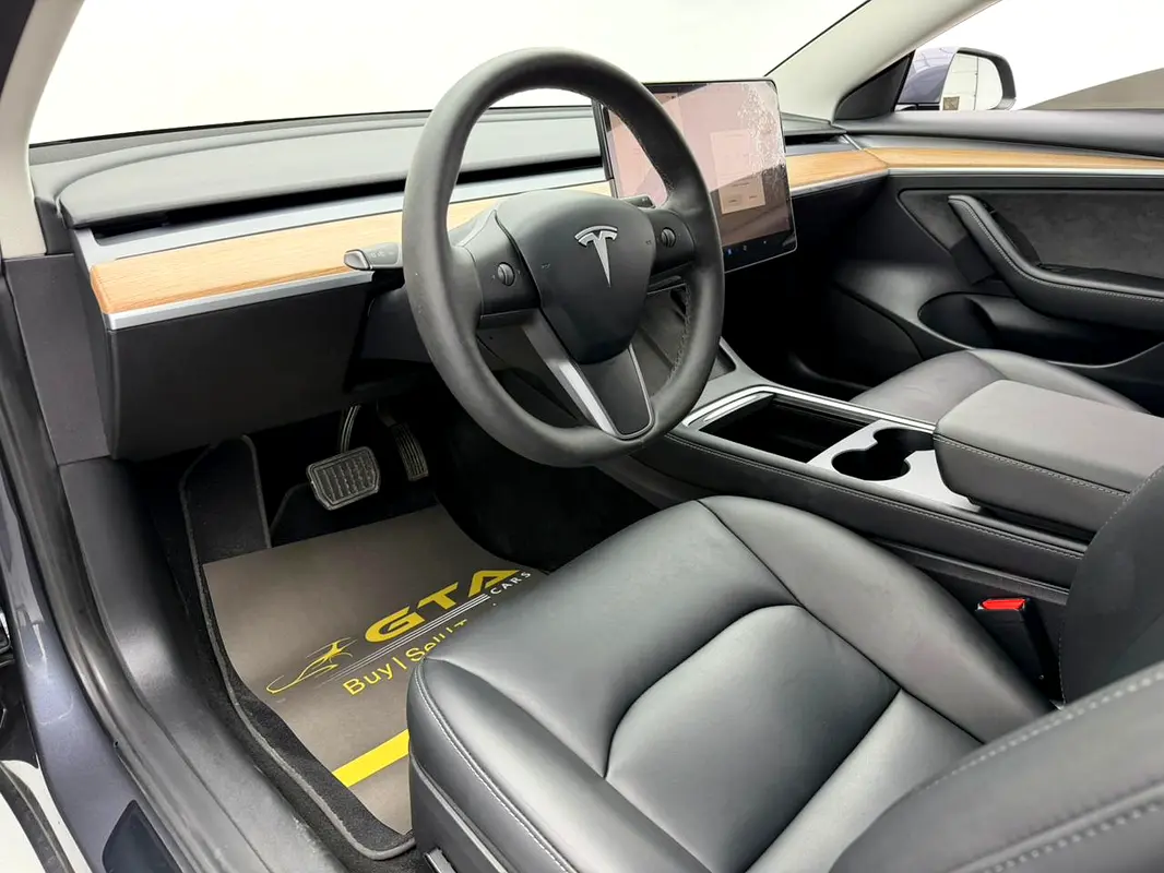 Tesla Model 3, 2022 — фото 9 из 10