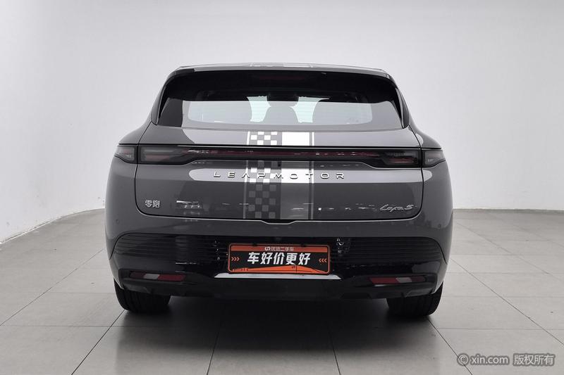 Leapmotor Lafa5, 2025 — фото 3 из 12