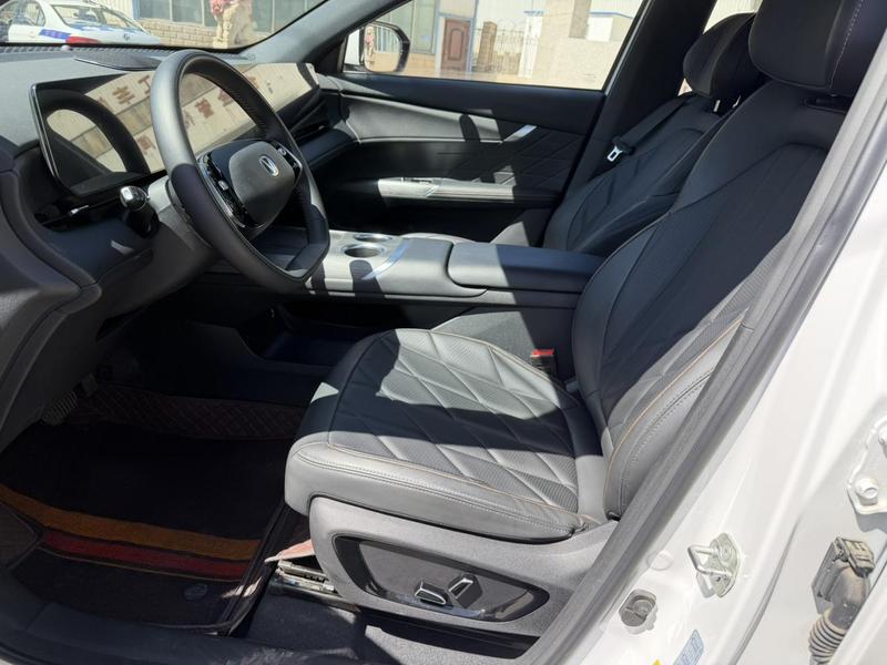 Changan CS75 Plus, 2024 — фото 10 из 12