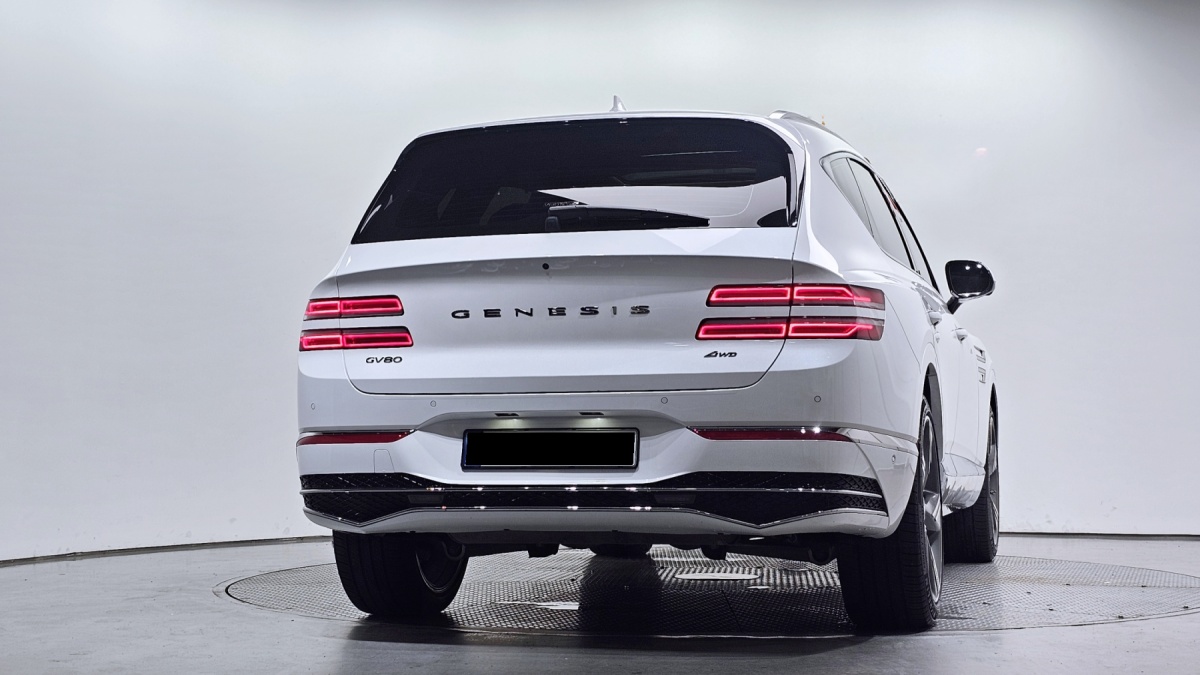 Genesis GV80, 2023 — фото 4 из 12