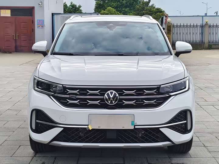 Volkswagen Tayron X, 2024 — фото 2 из 9