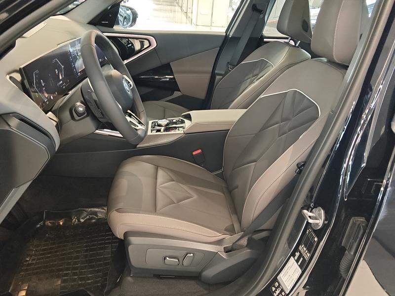 BMW X3, 2025 — фото 10 из 12