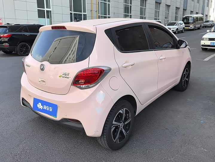 Changan BenBen E-Star, 2022 — фото 3 из 9