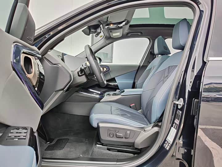 BMW X3, 2024 — фото 9 из 9