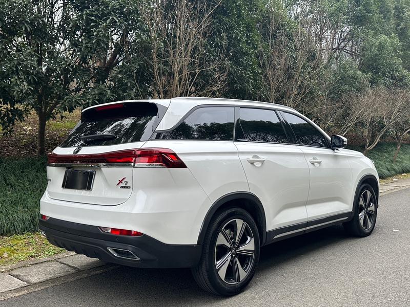 Changan X7 Plus, 2024 — фото 7 из 12