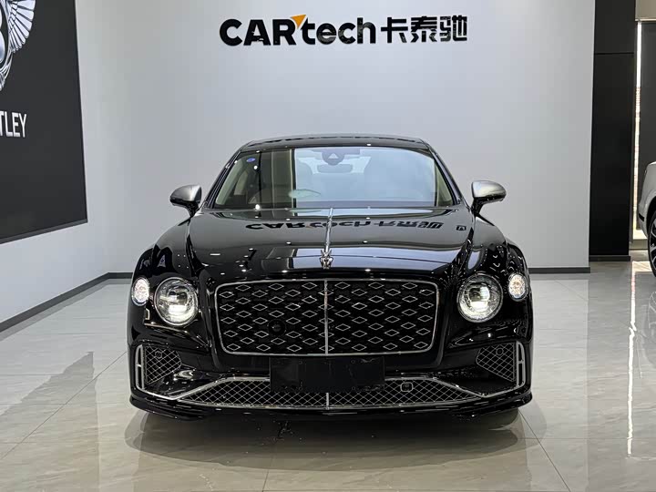 Bentley Flying Spur Hybrid, 2025 — фото 2 из 9