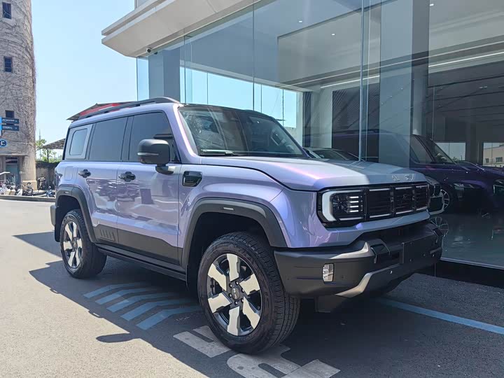 BAIC Beijing BJ40 Hybrid, 2025 — фото 3 из 9