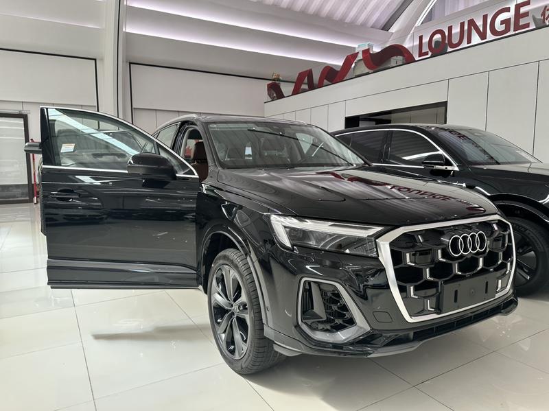 Audi Q7, 2025 — фото 3 из 12