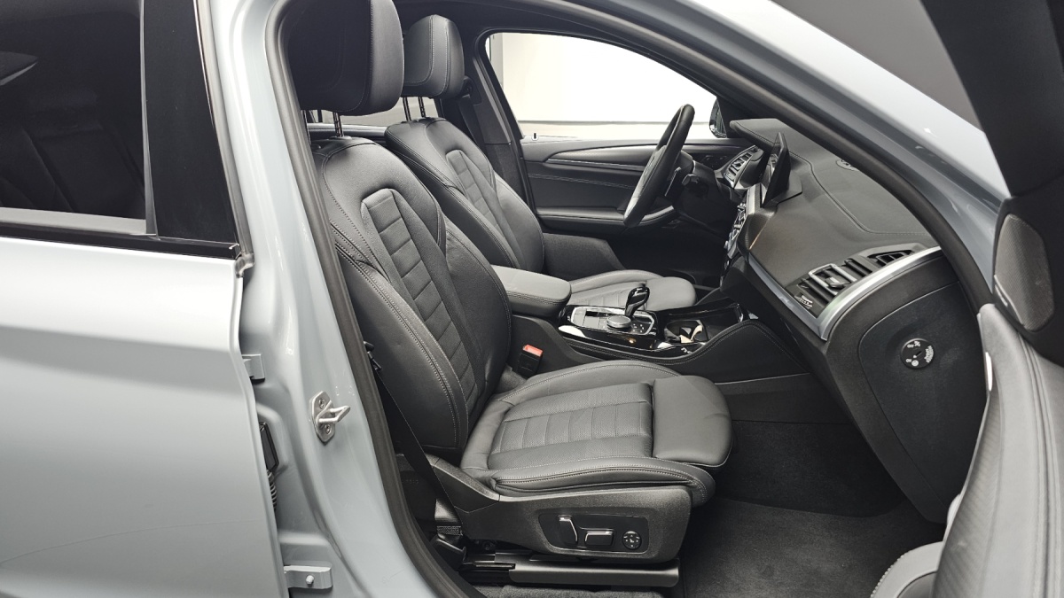 BMW X4, 2025 — фото 9 из 12