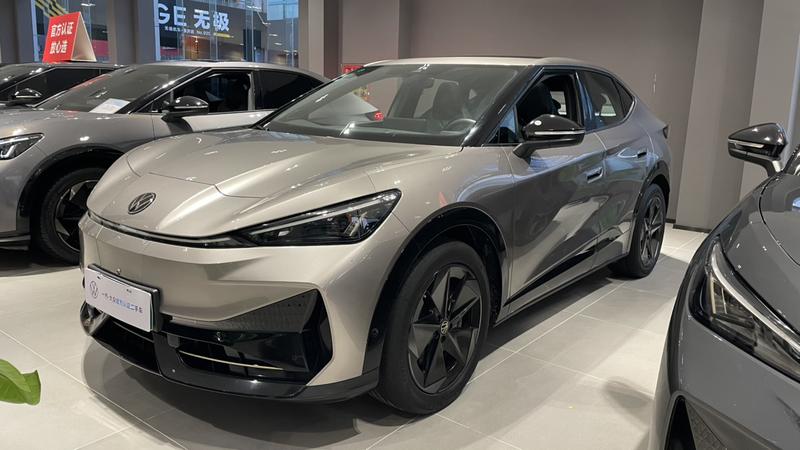 Volkswagen ID.Unyx 06, 2025 — купить в Оренбурге под ключ